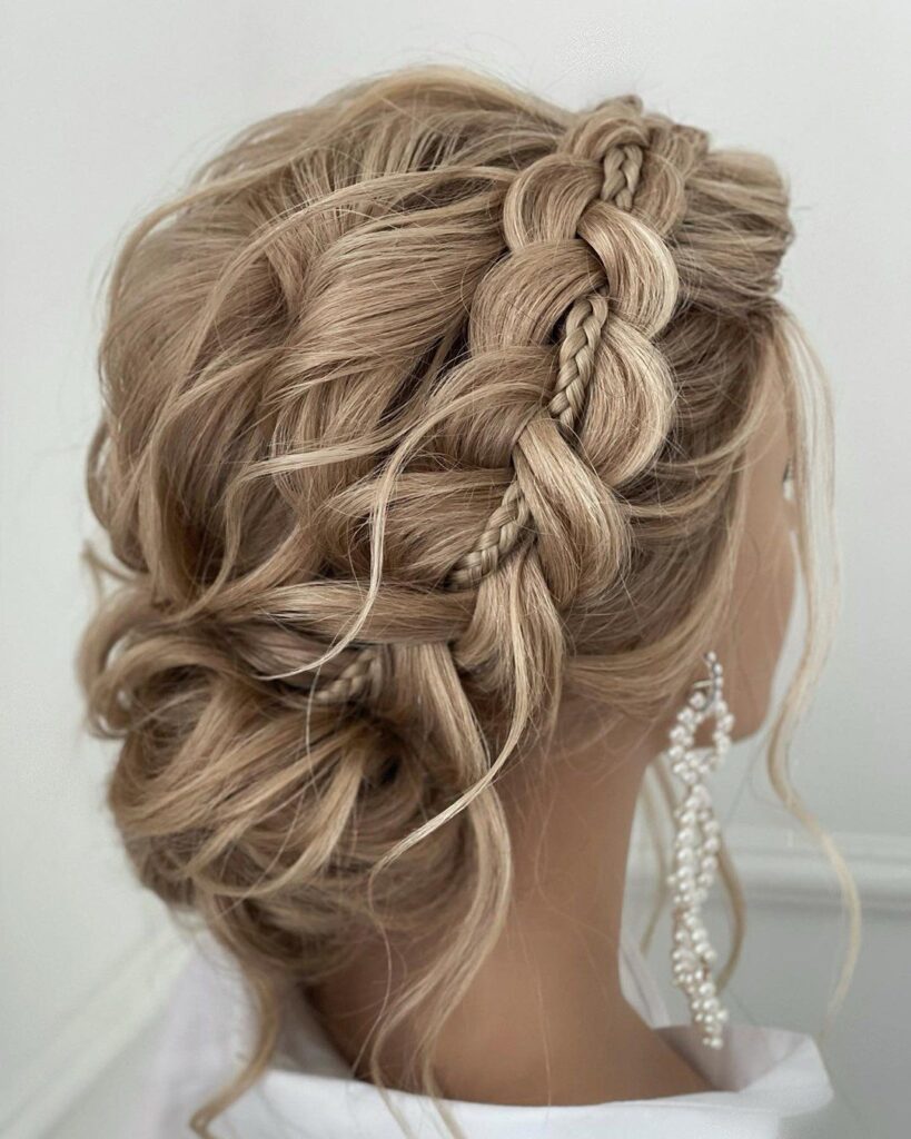 Wedding Guest Hairstyles 60+ Looks 2023 Guide + Expert Tips